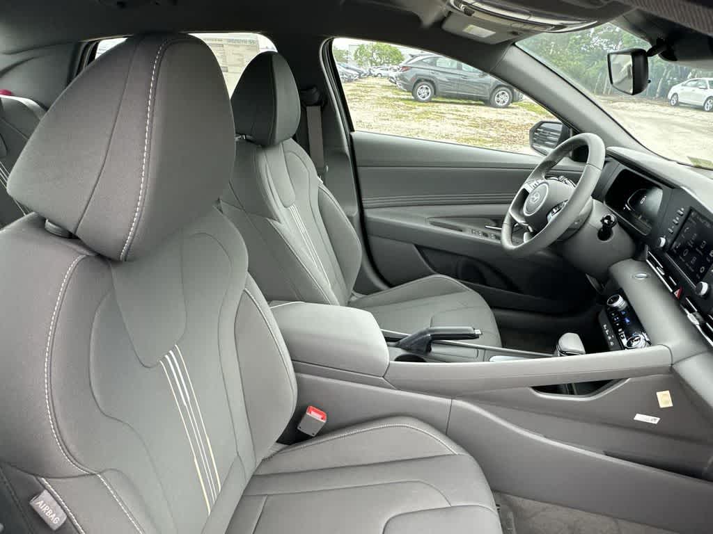 Thumbnail: 2026 Hyundai Elantra - 11
