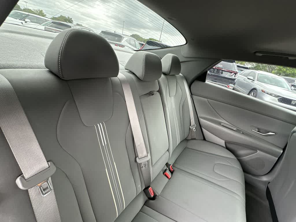 Thumbnail: 2024 Hyundai Elantra - 13