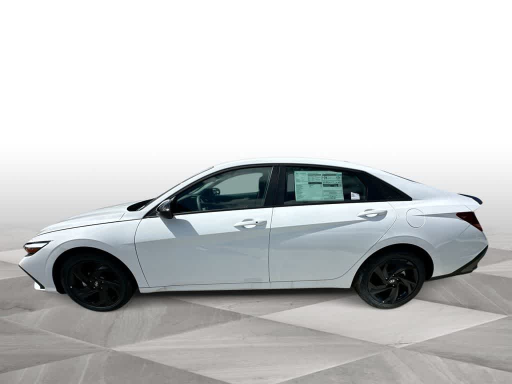 Thumbnail: 2026 Hyundai Elantra - 5