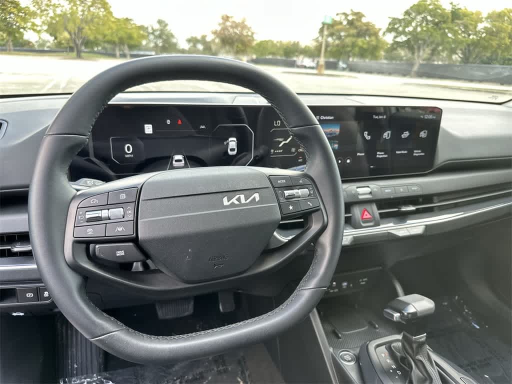 Thumbnail: 2025 Kia K4 - 13