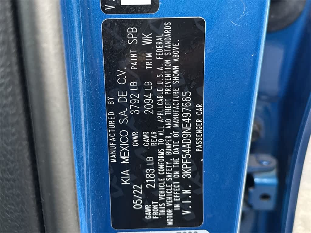 Thumbnail: 2022 Kia Forte - 29