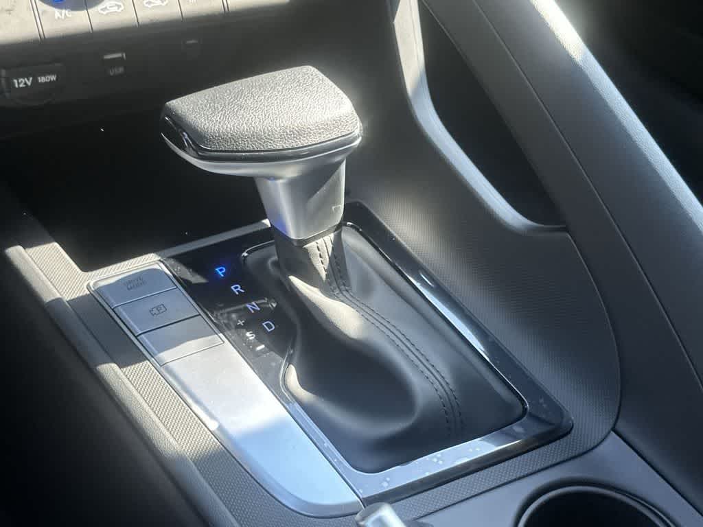 Thumbnail: 2026 Hyundai Elantra - 19