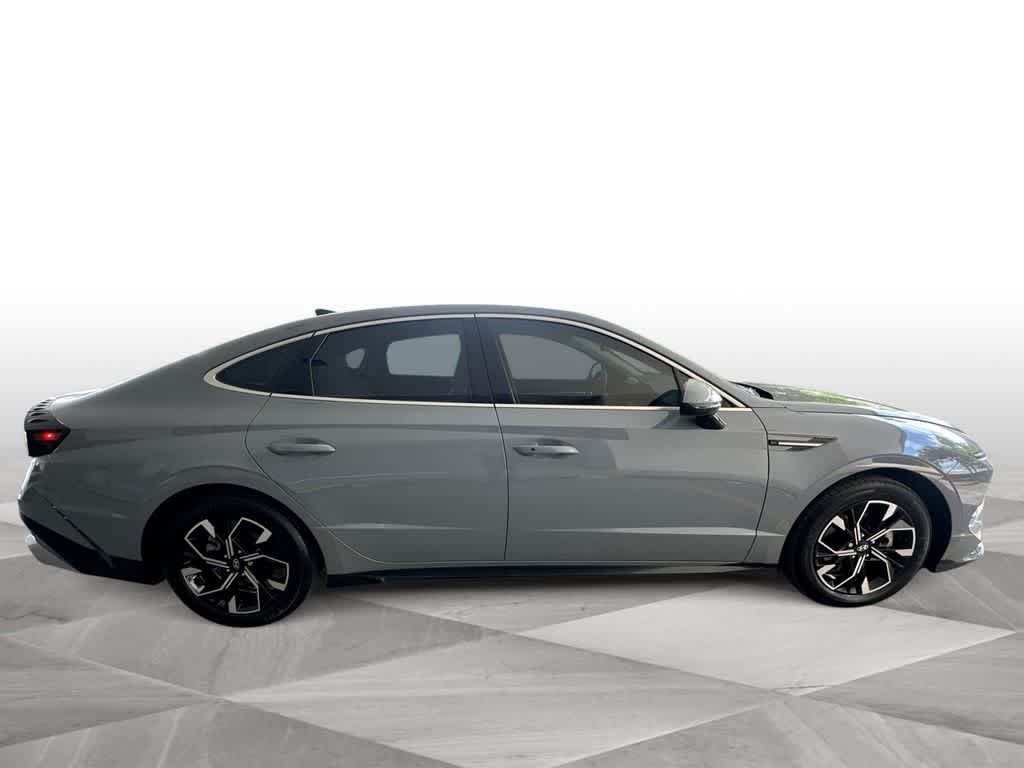 Thumbnail: 2024 Hyundai Sonata - 9