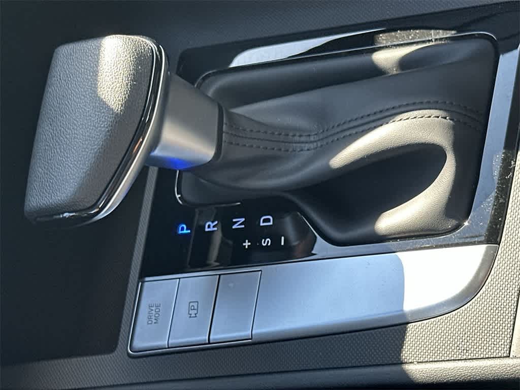 Thumbnail: 2025 Hyundai Elantra - 21