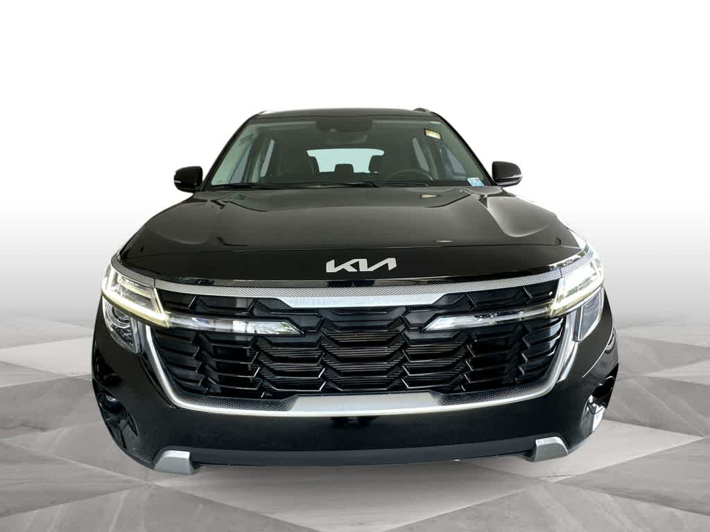 Thumbnail: 2025 Kia Seltos - 3