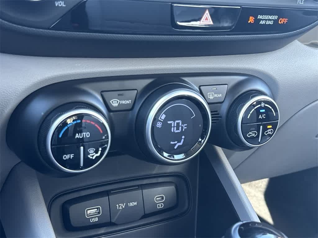 Thumbnail: 2025 Hyundai Venue - 20