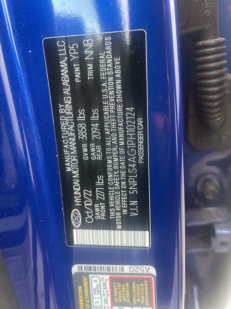Thumbnail: 2023 Hyundai Elantra - 8