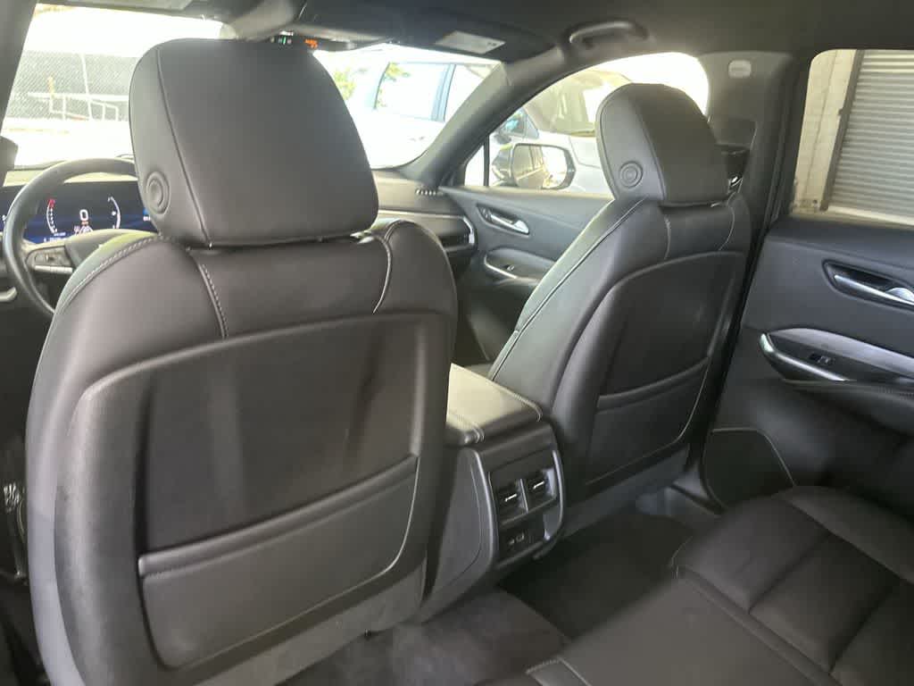 Thumbnail: 2024 Cadillac XT4 - 23