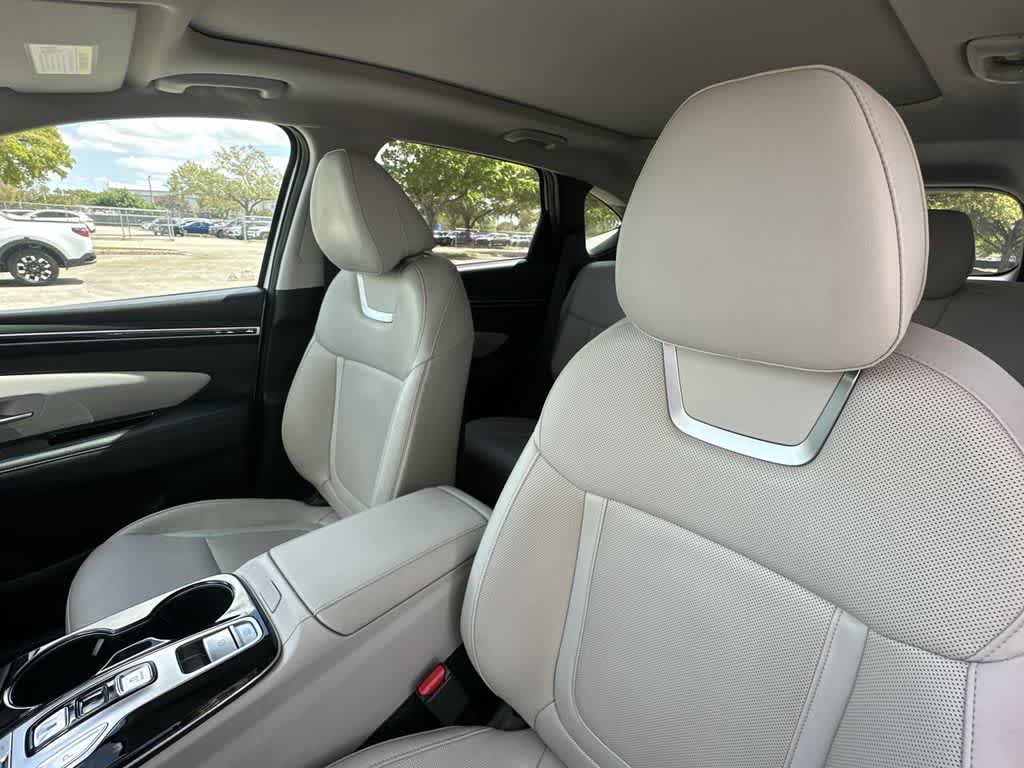 Thumbnail: 2023 Hyundai Tucson - 14