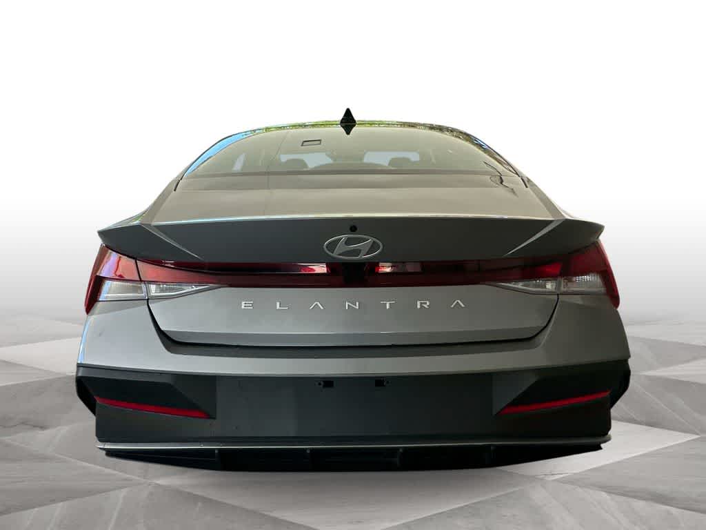 Thumbnail: 2024 Hyundai Elantra - 7