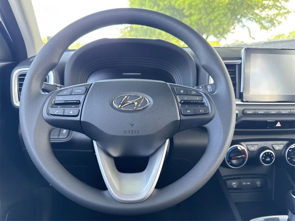 2025 Hyundai Venue SE 15