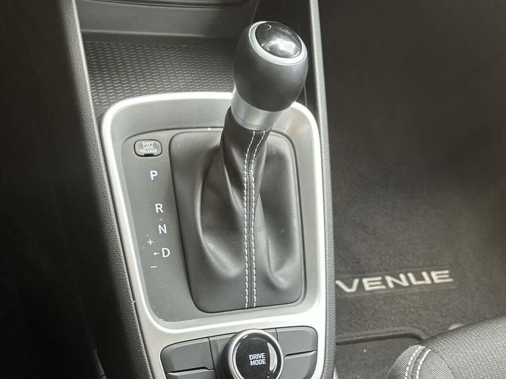 Thumbnail: 2024 Hyundai Venue - 21