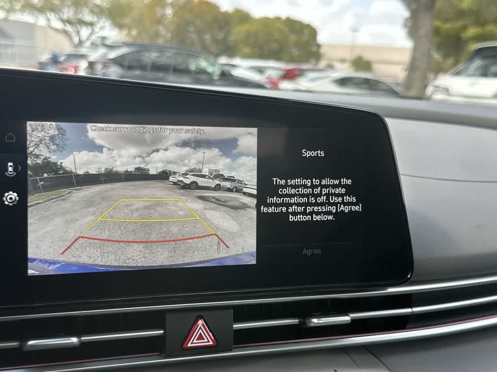 Thumbnail: 2024 Hyundai Elantra - 19