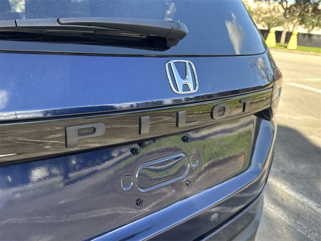 Thumbnail: 2024 Honda Pilot - 11