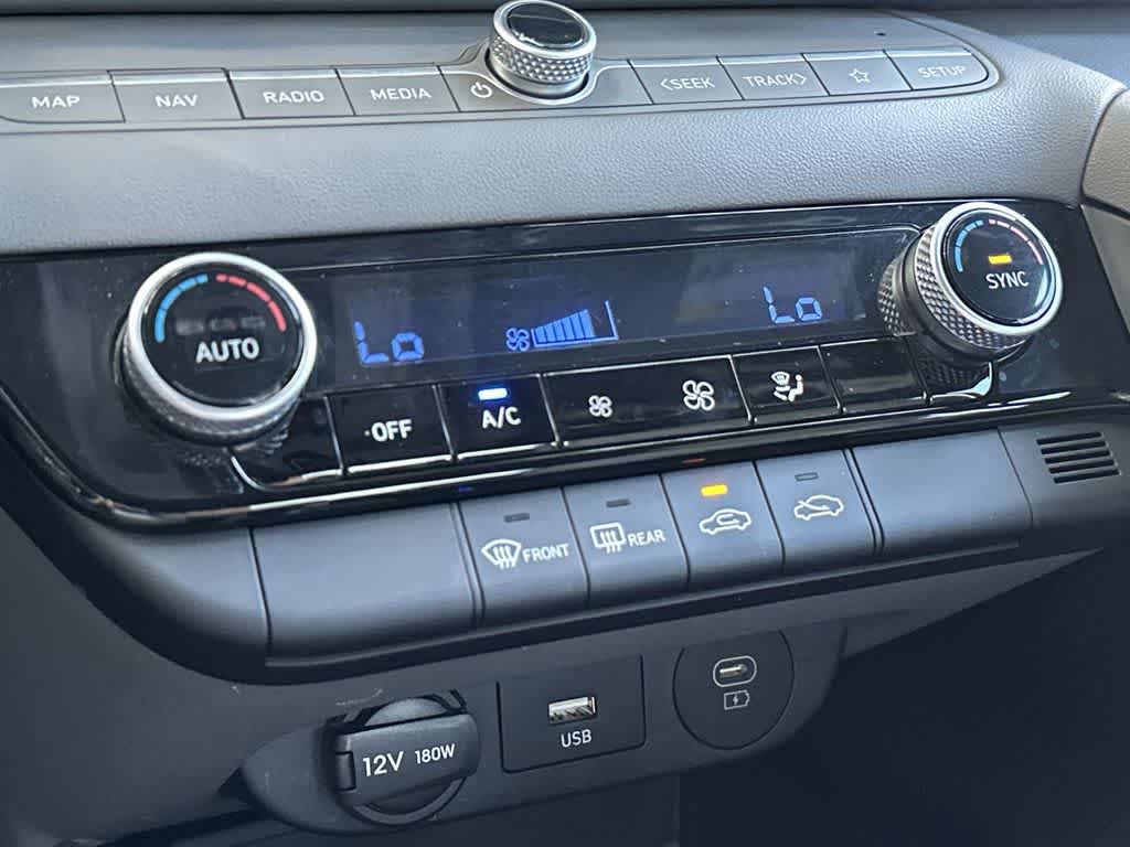 Thumbnail: 2024 Hyundai Elantra - 20
