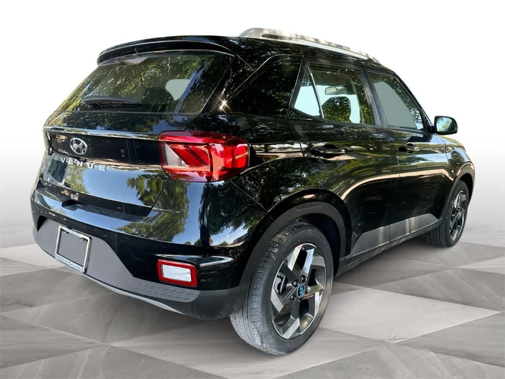Thumbnail: 2026 Hyundai Venue - 8