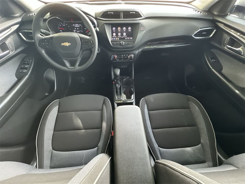 Thumbnail: 2023 Chevrolet TrailBlazer - 24