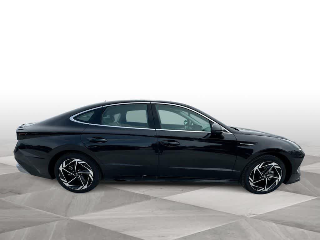 Thumbnail: 2026 Hyundai Sonata - 9