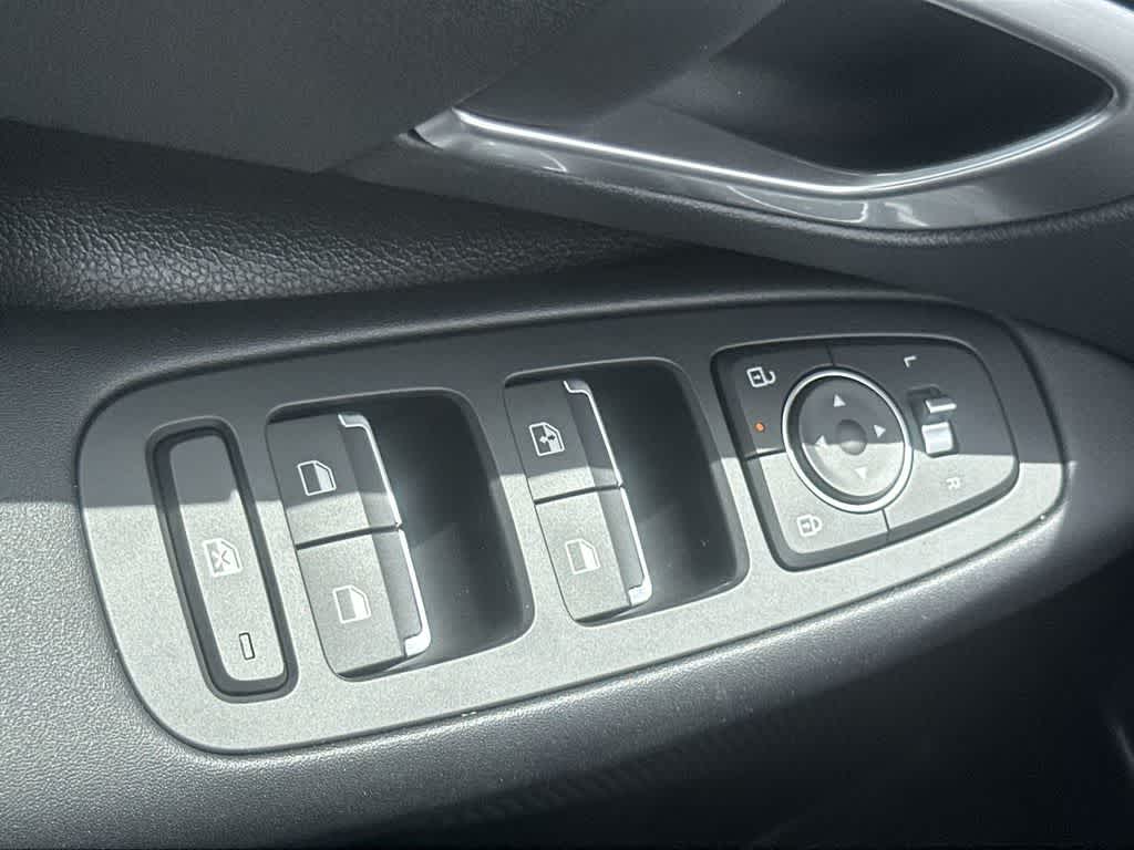 Thumbnail: 2026 Hyundai Sonata - 22