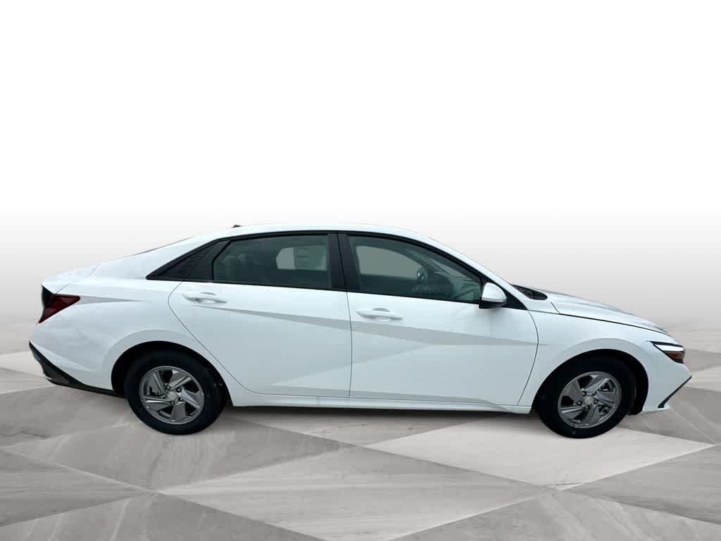Thumbnail: 2026 Hyundai Elantra - 9