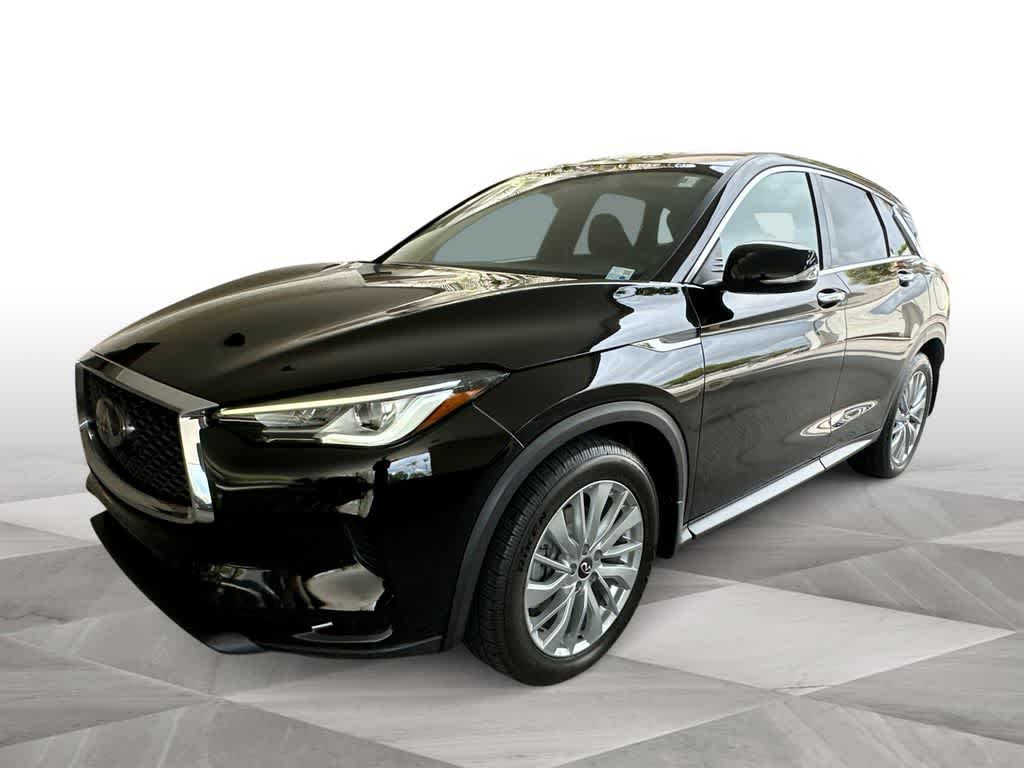 Thumbnail: 2023 INFINITI QX50 - 4