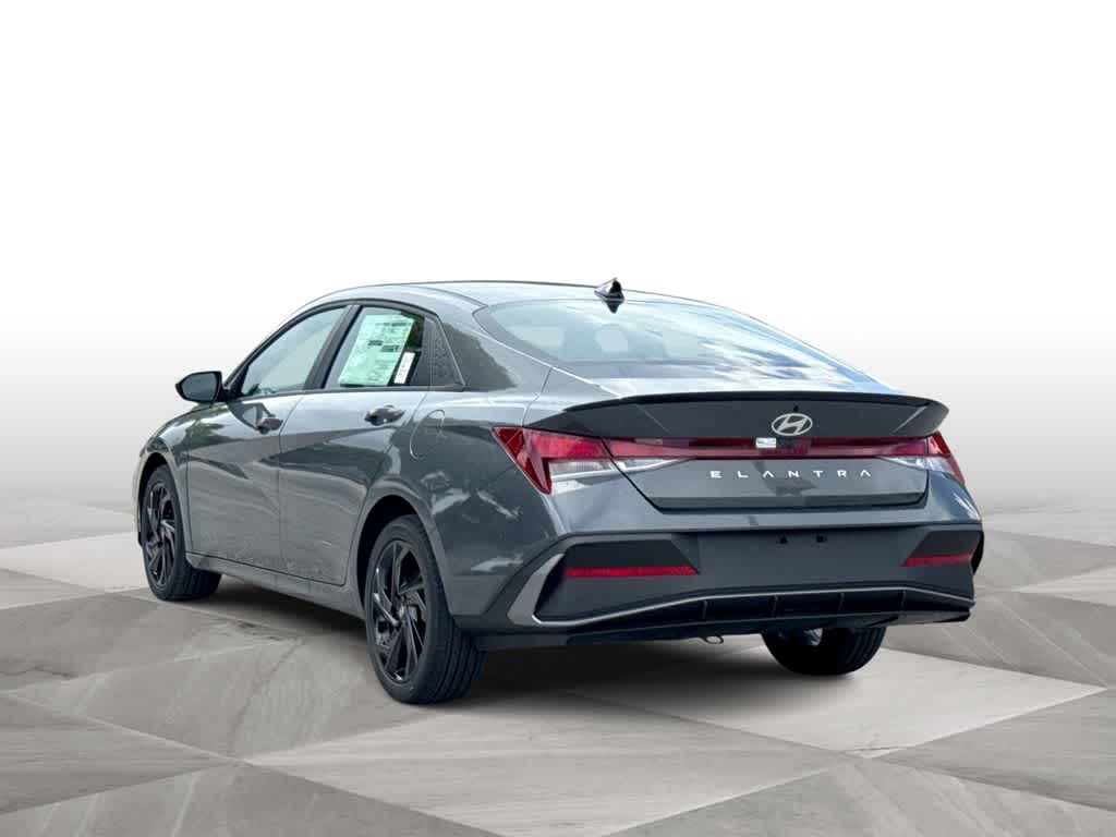 Thumbnail: 2026 Hyundai Elantra - 6