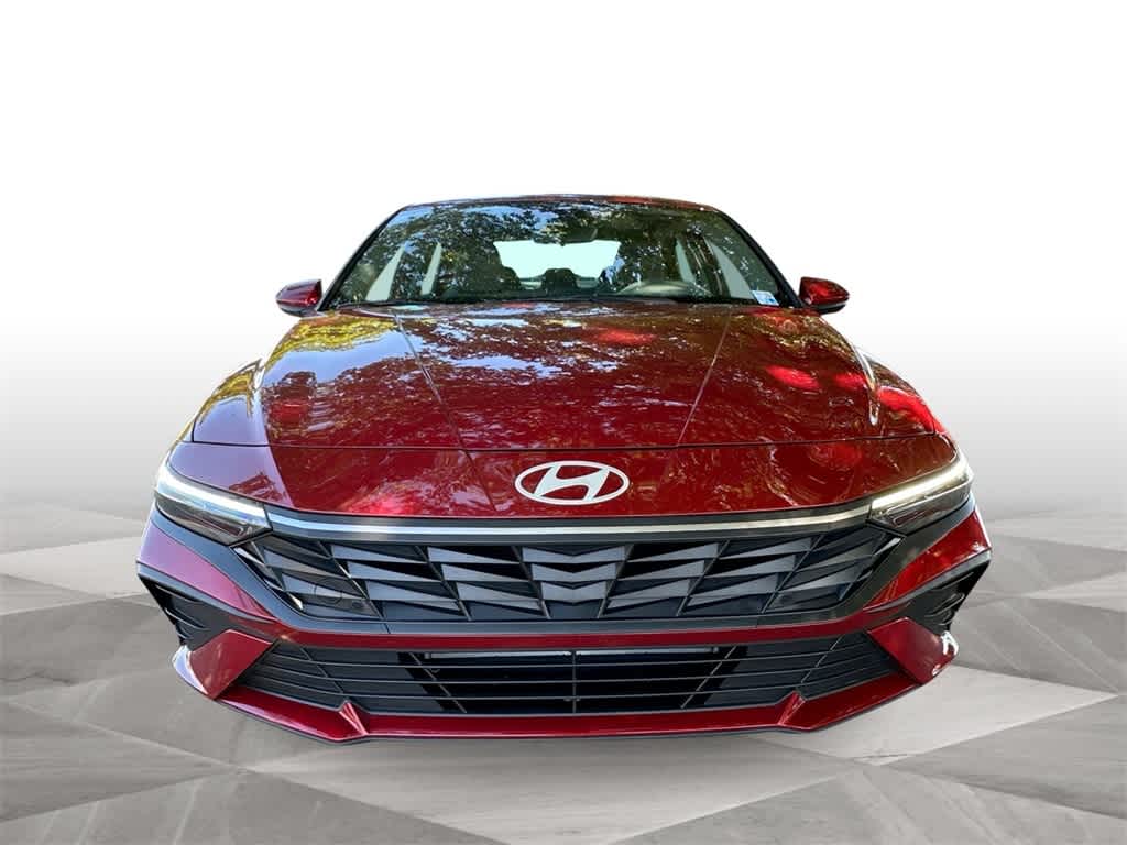 Thumbnail: 2024 Hyundai Elantra - 3