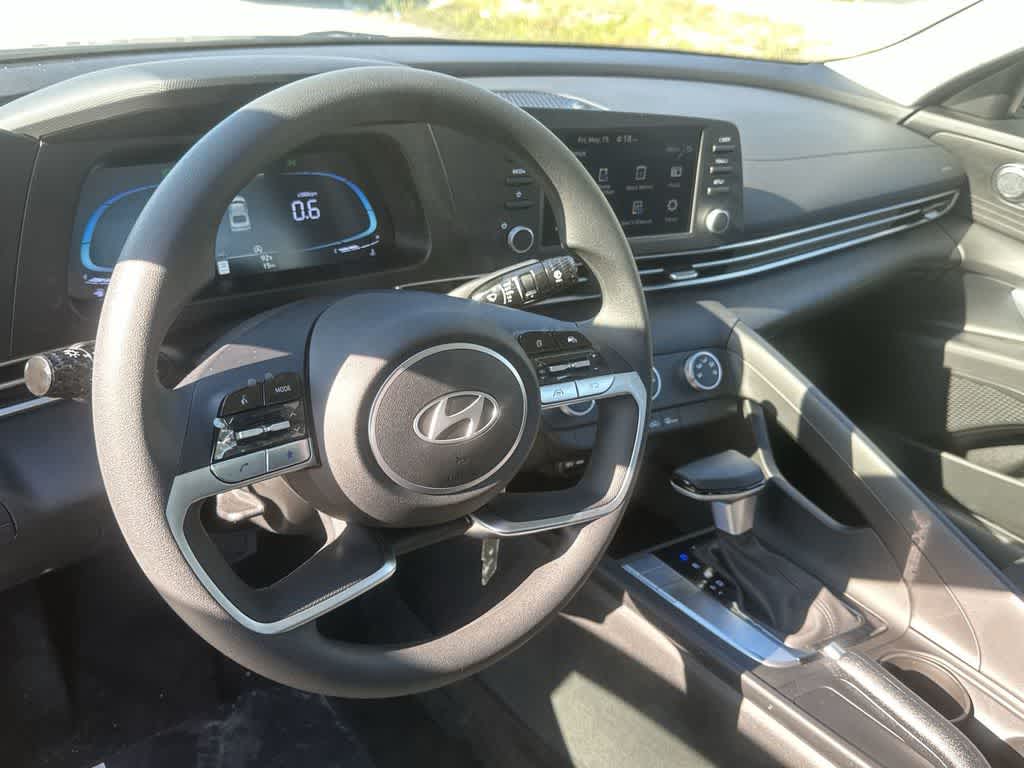 Thumbnail: 2026 Hyundai Elantra - 12