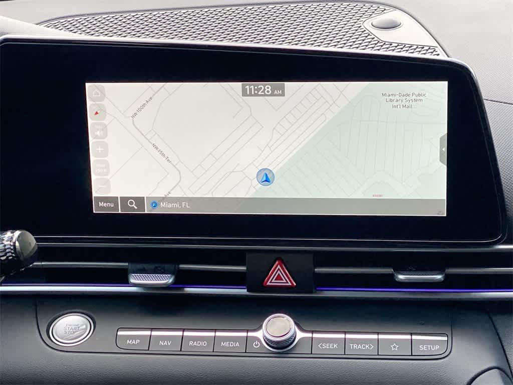 2024 Hyundai Elantra SEL 17