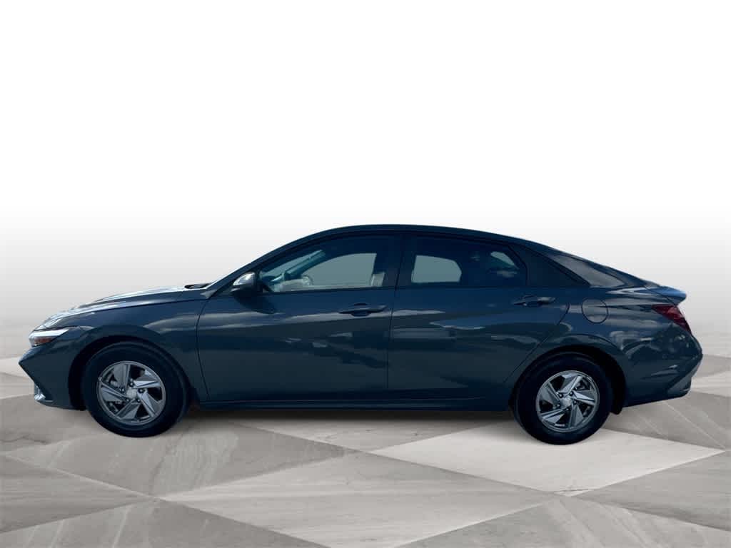 Thumbnail: 2025 Hyundai Elantra - 5