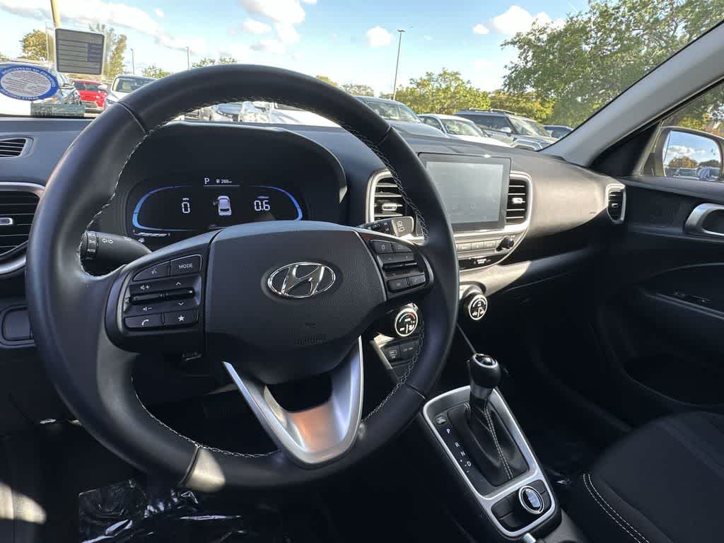 Thumbnail: 2024 Hyundai Venue - 13