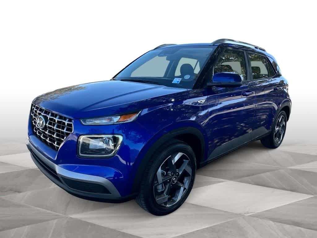Thumbnail: 2025 Hyundai Venue - 4