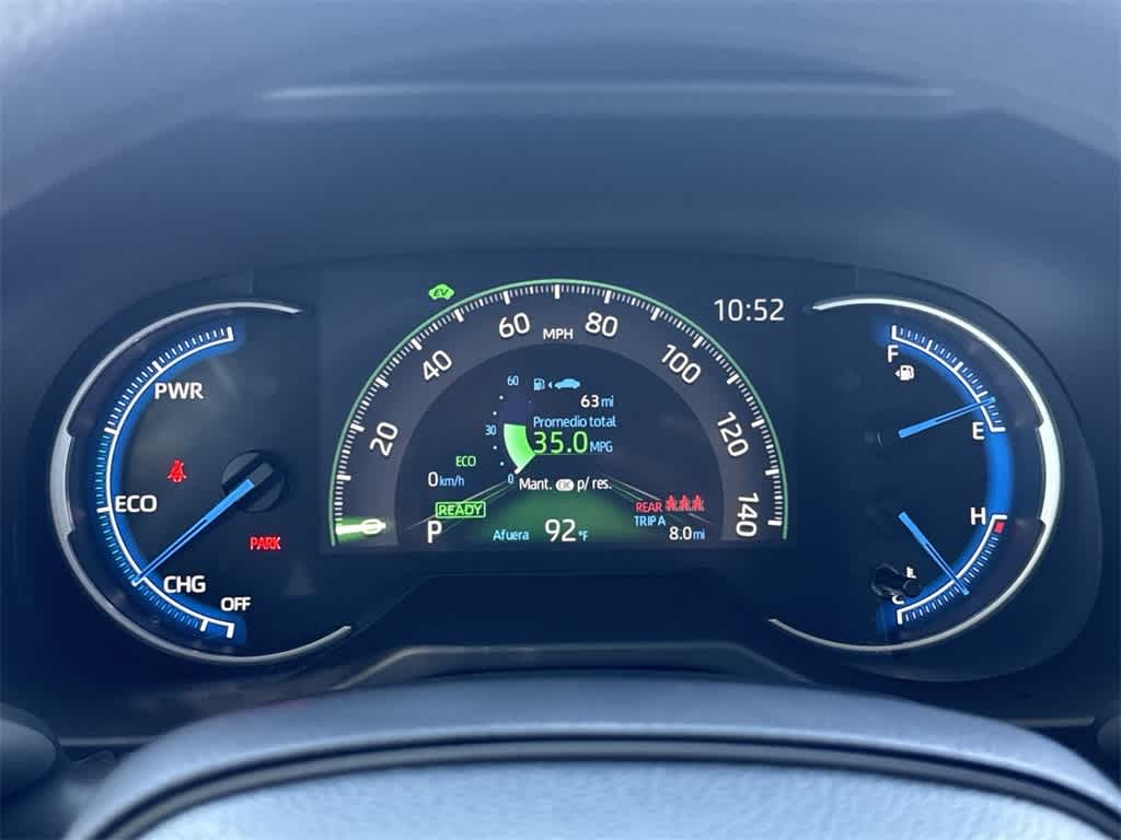 2024 Toyota RAV4 LE 16