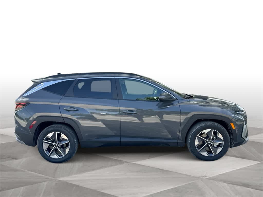 Thumbnail: 2025 Hyundai Tucson - 9