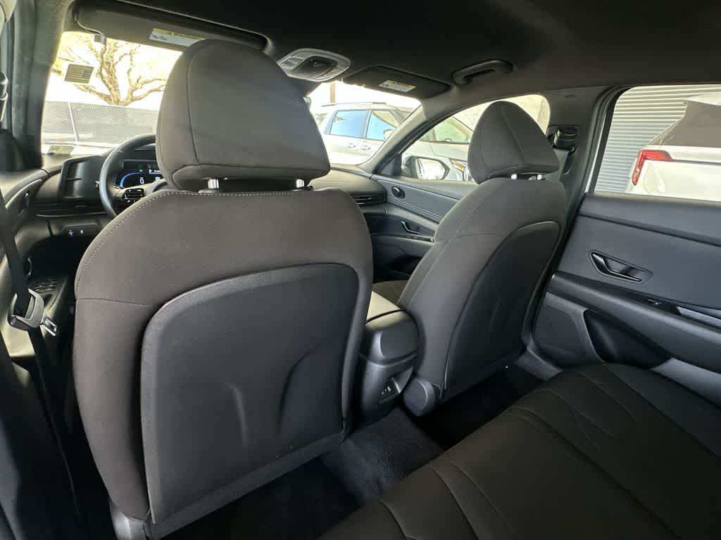 Thumbnail: 2025 Hyundai Elantra - 22