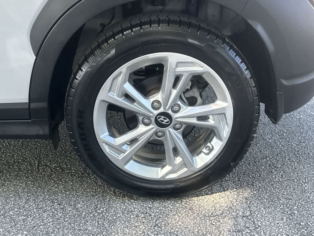 Thumbnail: 2022 Hyundai Kona - 10