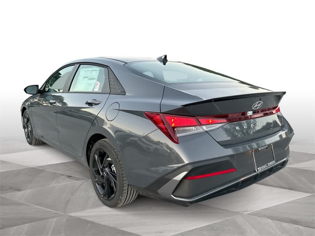 Thumbnail: 2026 Hyundai Elantra - 6