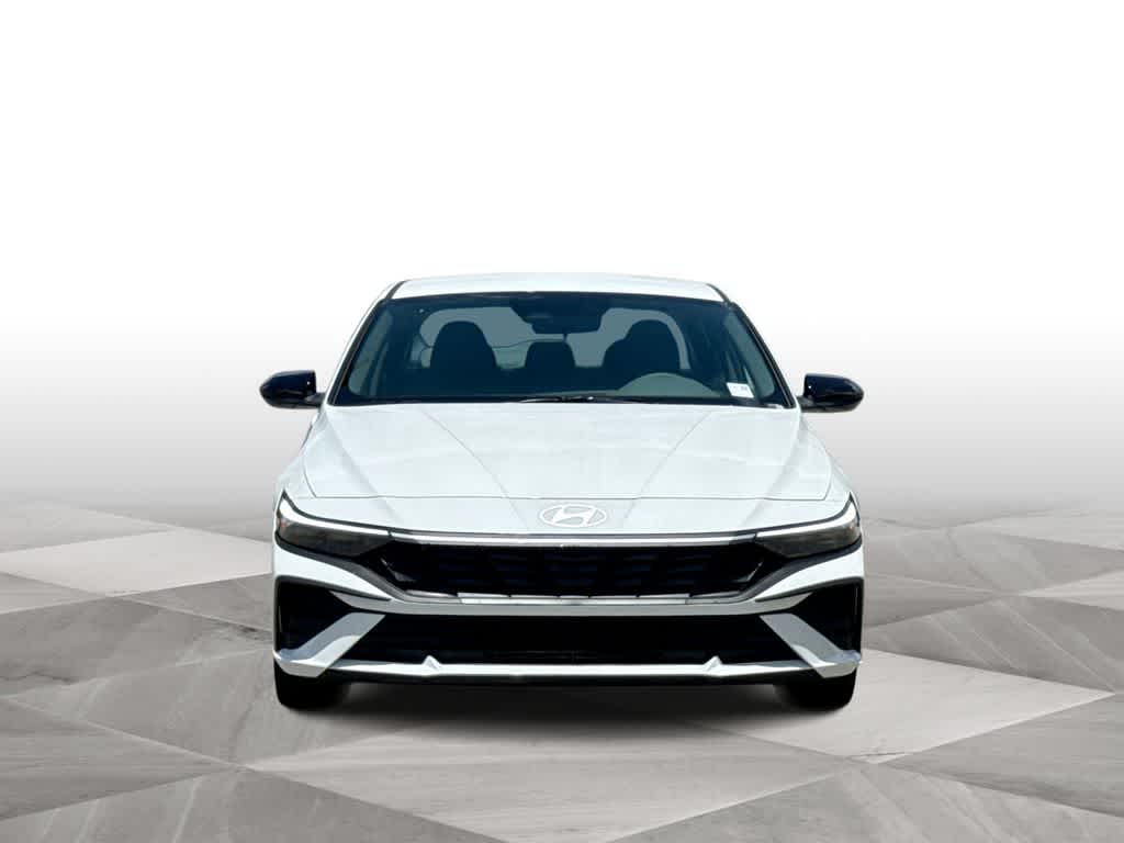 Thumbnail: 2026 Hyundai Elantra - 3