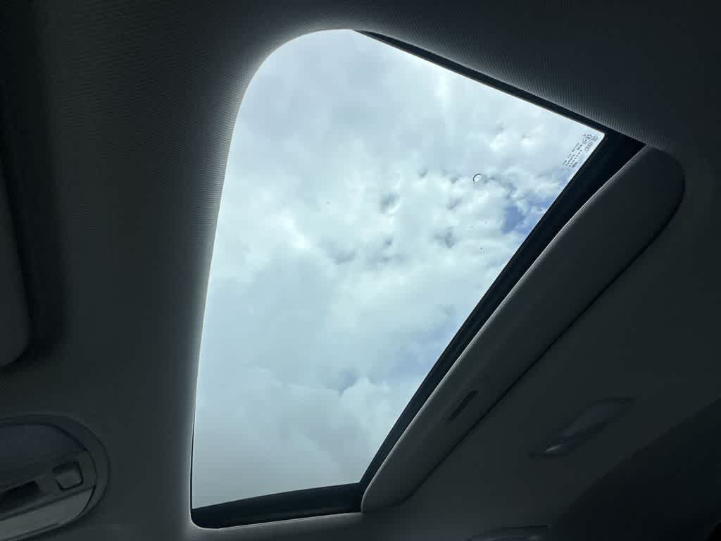 Thumbnail: 2022 Hyundai Kona - 17