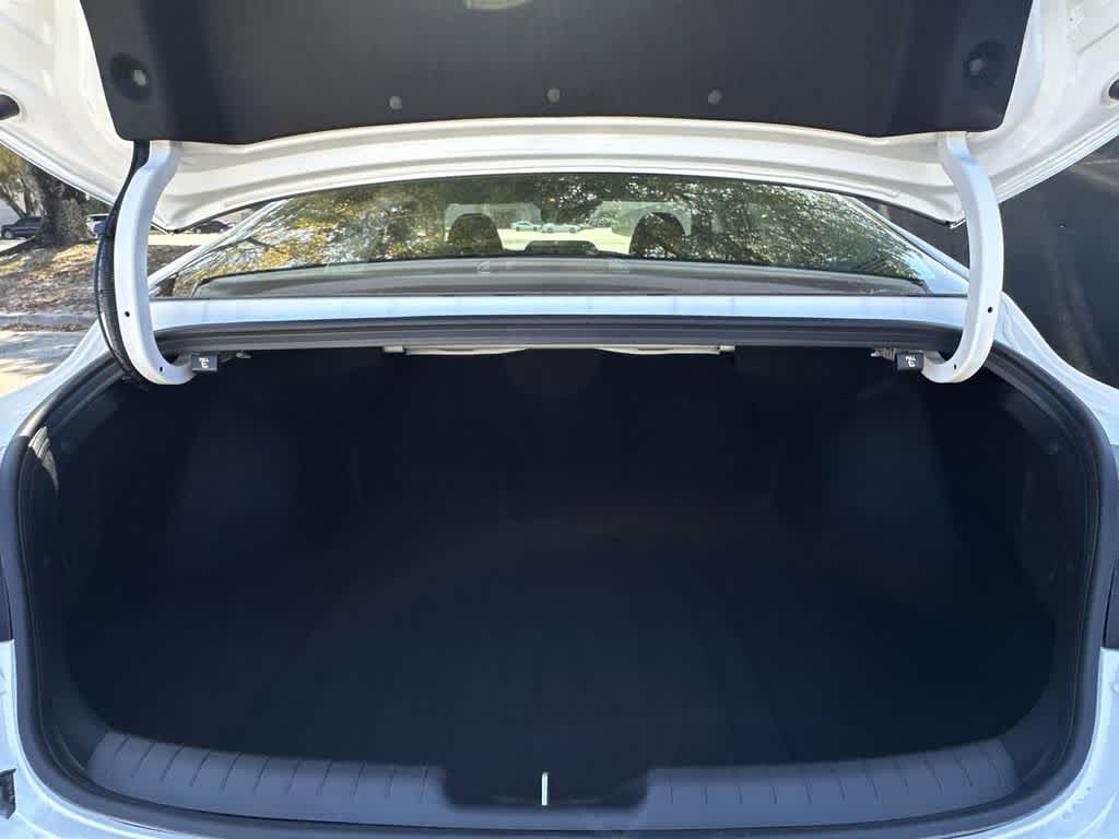 Thumbnail: 2026 Hyundai Elantra - 25