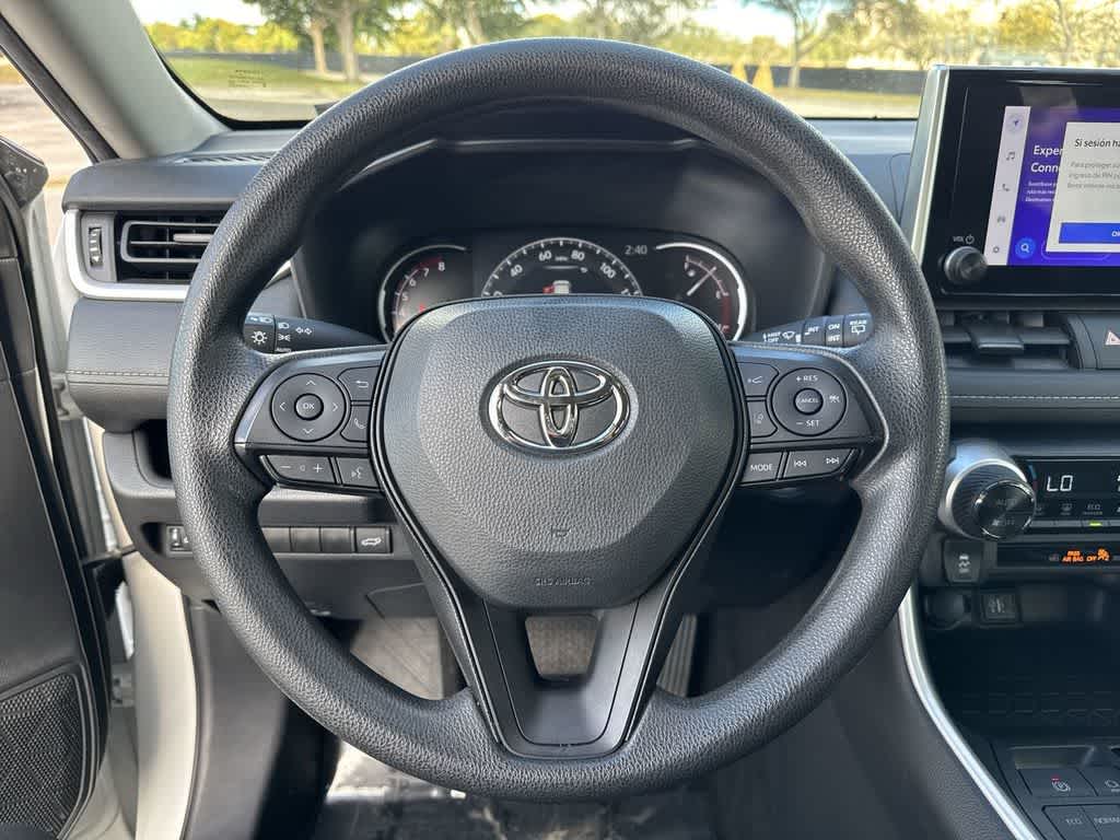 Thumbnail: 2024 Toyota RAV4 - 15