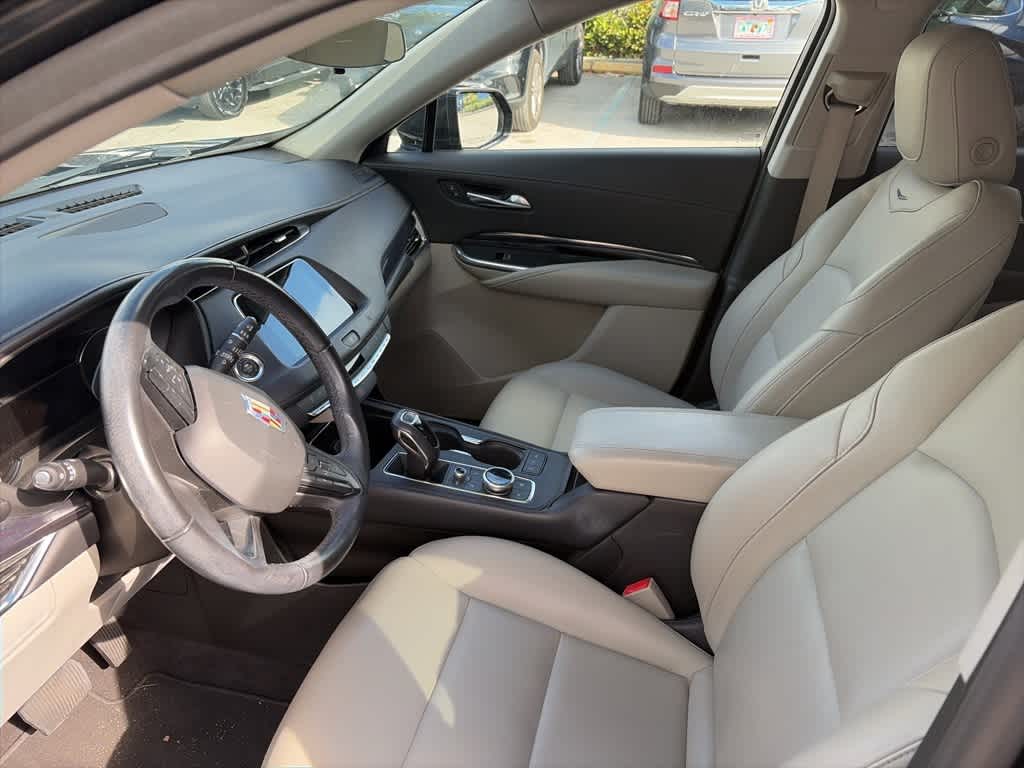 Thumbnail: 2019 Cadillac XT4 - 1