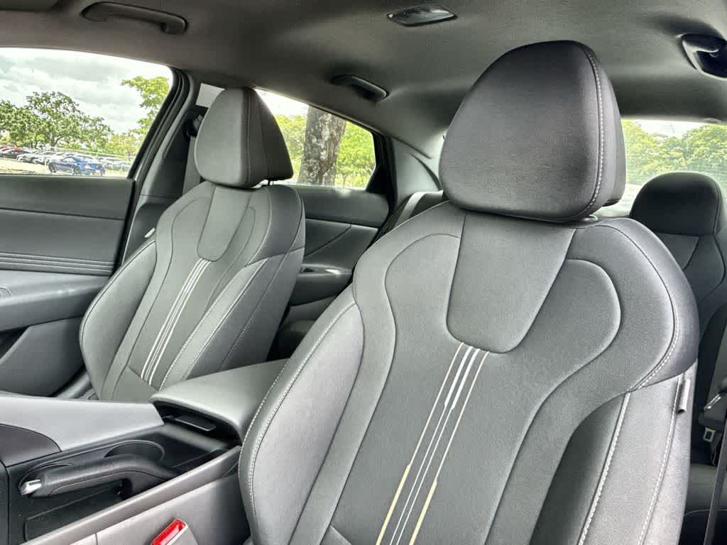 Thumbnail: 2026 Hyundai Elantra - 14