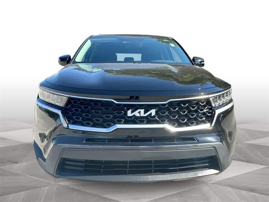 Thumbnail: 2023 Kia Sorento - 3