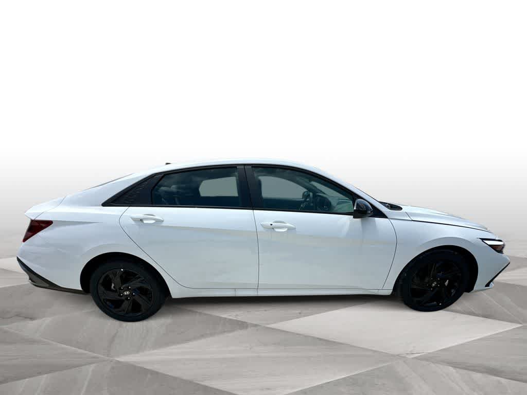 Thumbnail: 2026 Hyundai Elantra - 9