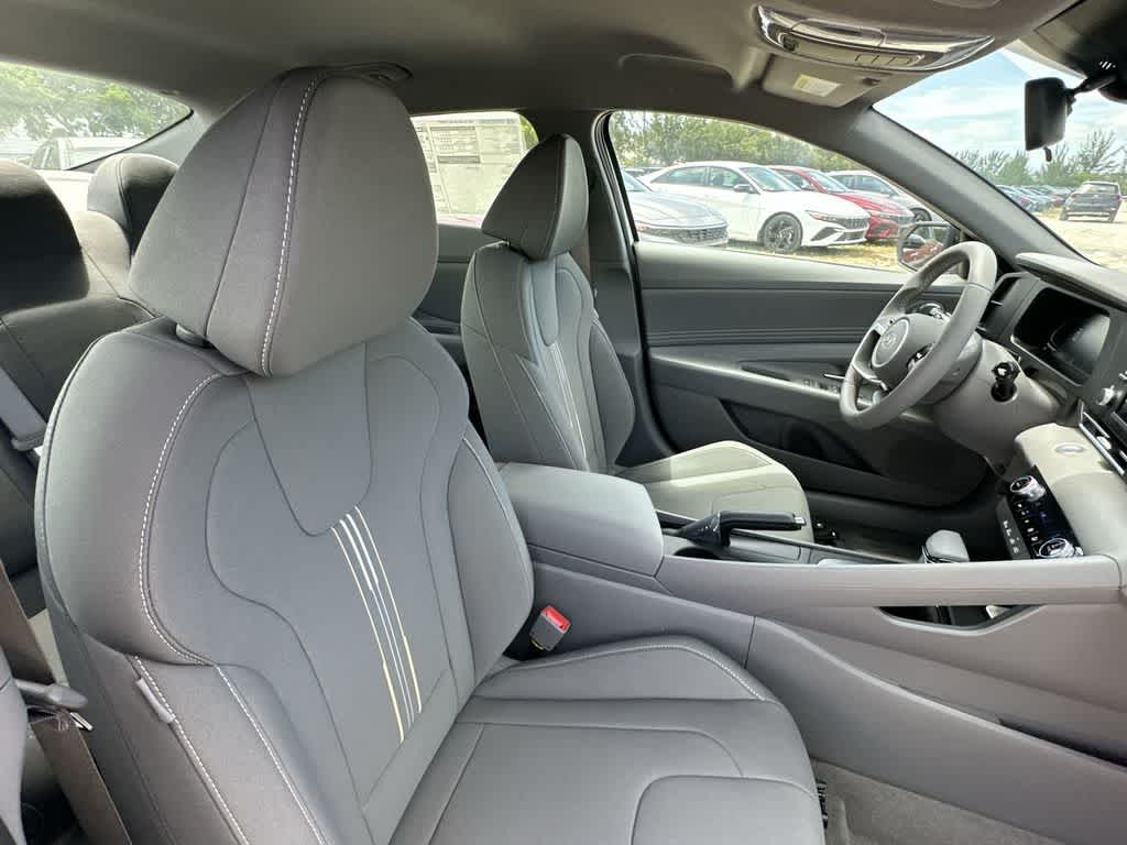 Thumbnail: 2026 Hyundai Elantra - 12