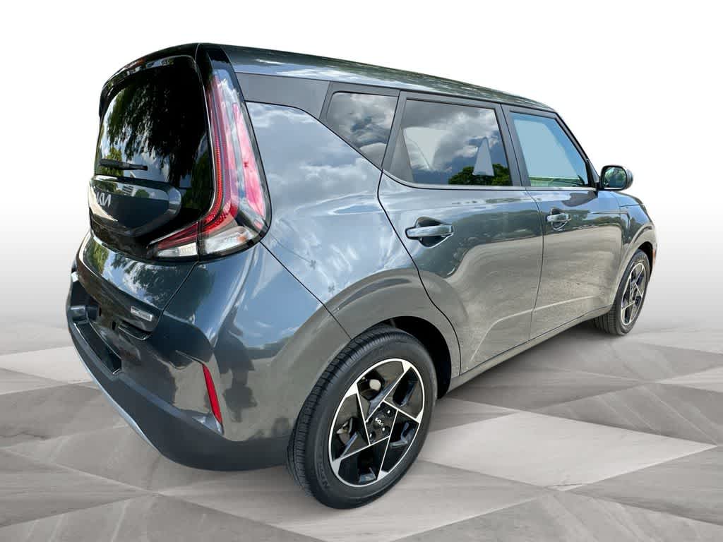 Thumbnail: 2023 Kia Soul - 8