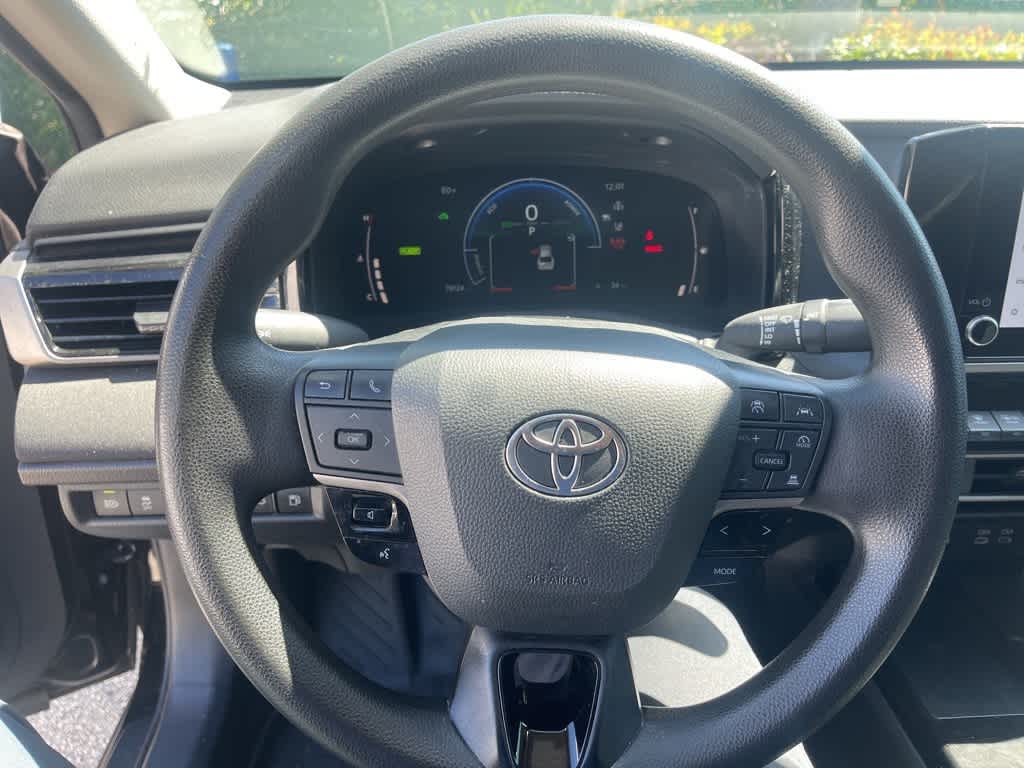 Thumbnail: 2025 Toyota Camry - 9