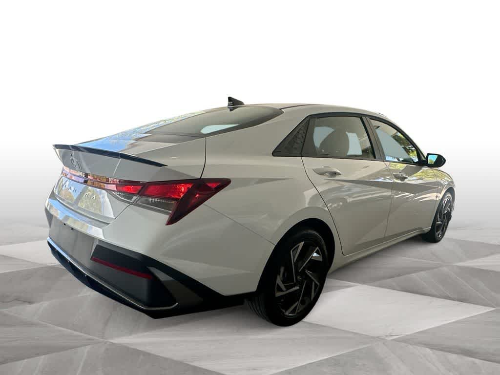 Thumbnail: 2025 Hyundai Elantra - 7