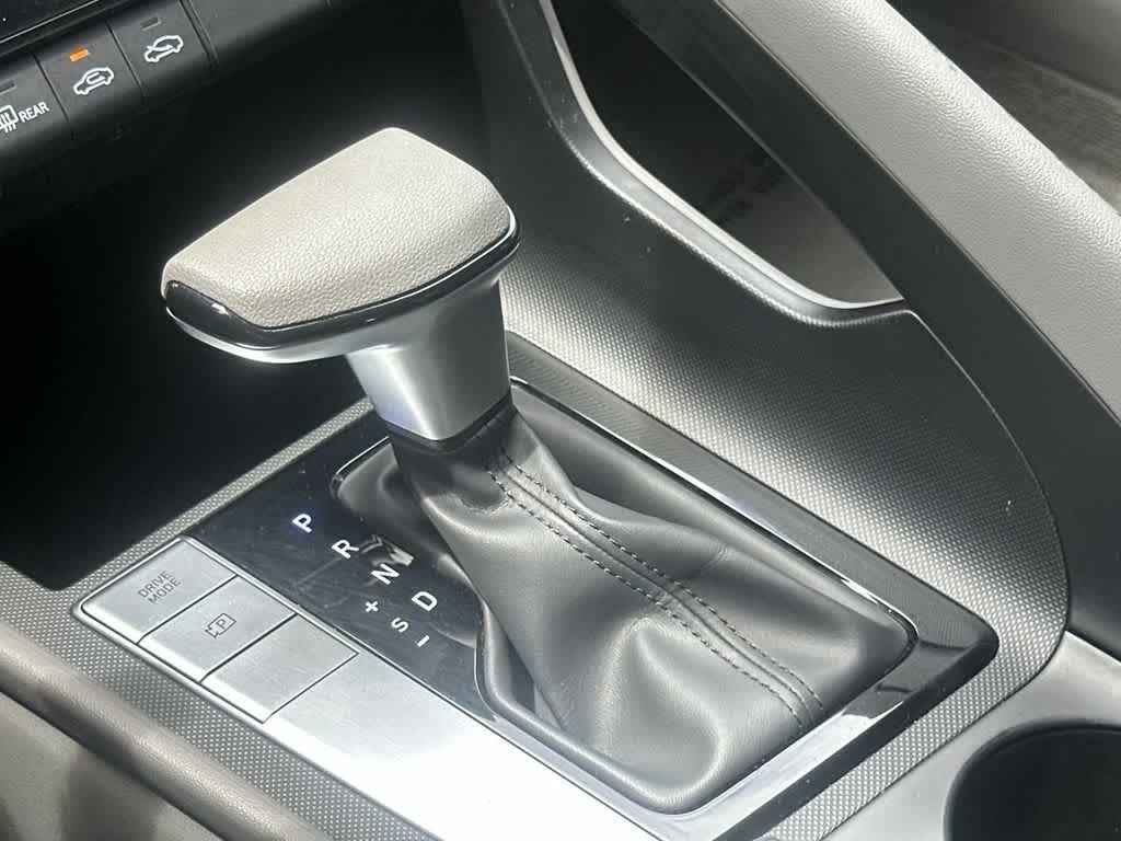 Thumbnail: 2024 Hyundai Elantra - 28